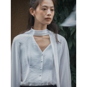 Tied collar pearl button flare blouse_Ivory