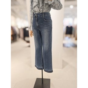 [파주점] [더아이잗컬렉션]디테일 워싱 부츠컷 데님 팬츠 CR3A0SL711