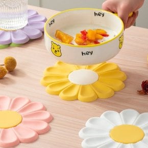 내일의공간 국화꽃 실리콘 냄비받침 17cm (냄비 집게)
