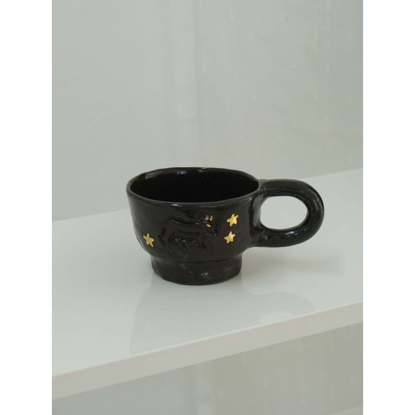 baby goat mug black