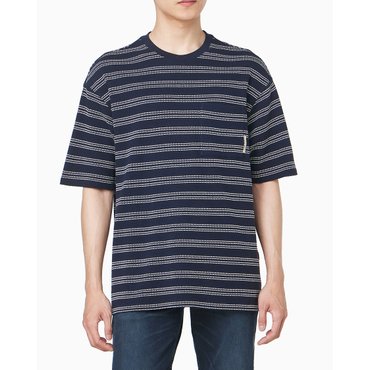 Calvin Klein Jeans 남성 릴렉스핏 스트라이프 자카드 포켓 반팔 티셔츠(4RC240G)