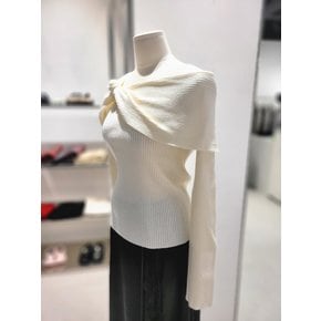 [여주점] 오프숄더 로즈코사지 니트탑 ER4OKL55