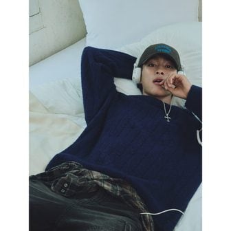 에잇세컨즈 부클 골지 라운드 니트  블루 (264X51DY6P)