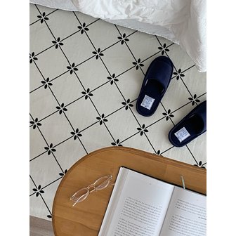 메종드룸룸 꼬모 타일 러그