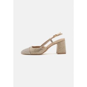 4561038 Steve Madden ZEINA-R - Sandals champagne