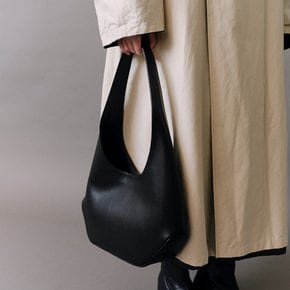 Arc hobo bag Black