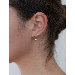 Solid Initial Earring (1EA)