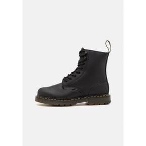 3793408 Dr. Martens 1460 PASCAL UNI - Lace-up ankle boots black outlaw 61224894