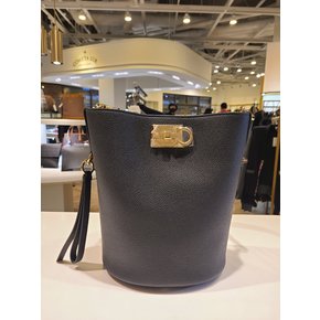 [FERRAGAMO] 페라가모 스튜디오 버킷백 21-2892-BK