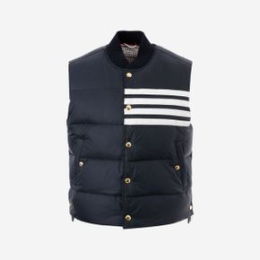 톰브라운 매트 나일론 사선 다운 베스트 네이비 Matte Nylon 4-Bar Down Vest Navy