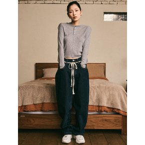 AR_Wide string Curved denim pants