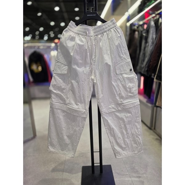 [시흥점] 26` 버뮤다 겸용 우븐 벌룬 와이드 카고팬츠(화이트)/JHZZ80427WH