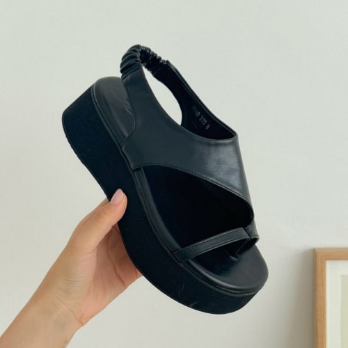 인해하우스 / 여성용 편안한 엄지 쪼리 밴딩 샌들