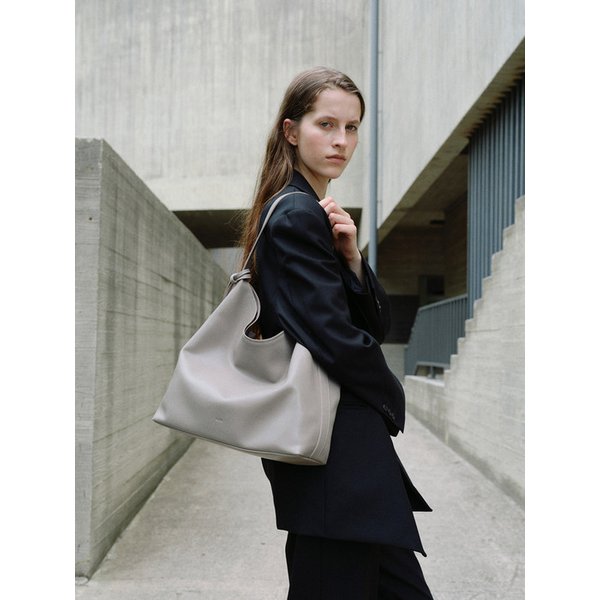 Pulpy hobo bag Mocha tint gray