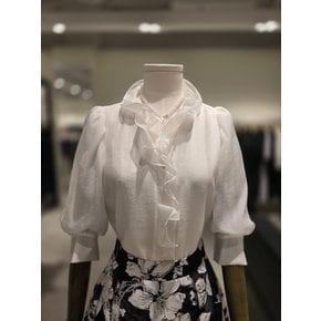 [파주점] 넥 프릴 진주 버튼 블라우스 JR8A0BL613