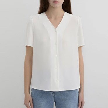 리스트 브이넥 하프 슬리브 블라우스