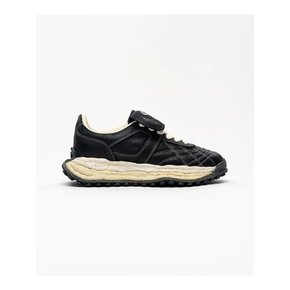 26SS 메종 미하라 야스히로 스니커즈 A16FW739 BLACK DOM