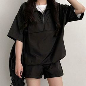 우먼 라이트룩 여름철 모던 지퍼업 하프바지 셋업 나들이 연출