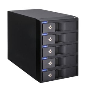 위즈플랫 PRORAID C5-US32C 40TB / Seagate BarraCuda 패키지 DAS 8TB X 5EA