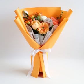 오렌지 카네이션 생화 꽃다발