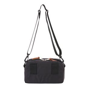 패디드 숄더백 M PADDED SHOULDER POUCH M (08J29112)