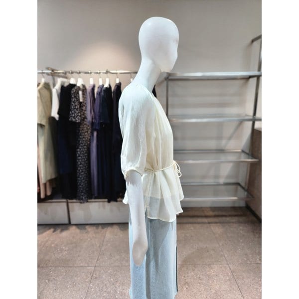 [여주점] [나이스클랍] 뒷판 스모킹 반팔 블라우스 A262PWB406