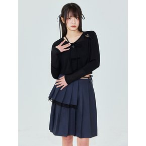 PAIR CARDIGAN IN BLACK (배색 크롭 가디건)