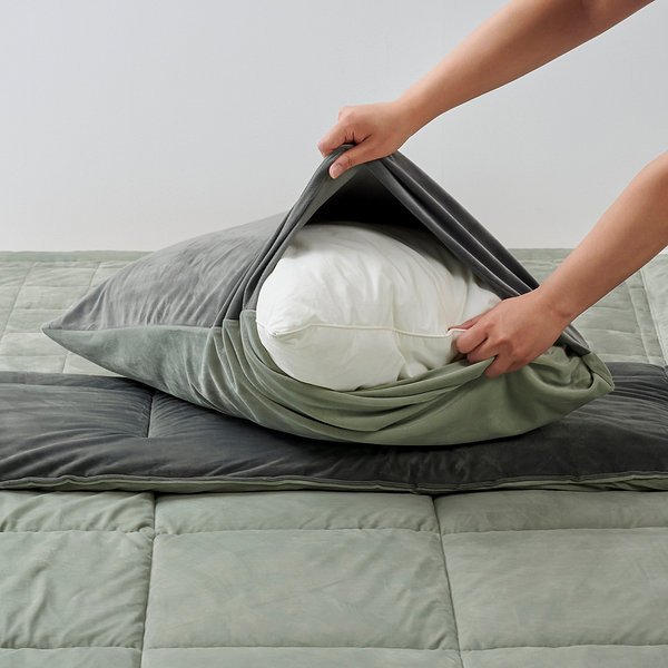밍크 플리스 배색 베개커버 70x50cm 카키그레이 J605404000445