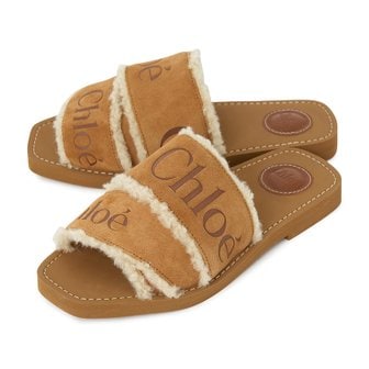 끌로에 [부산점] 우디 슬리퍼 CH25W188TX 270