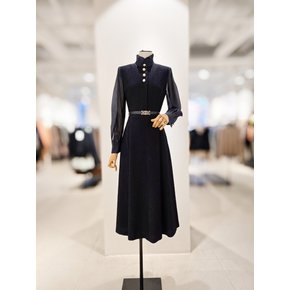 [파주점] [더아이잗컬렉션]트위드 배색 프릴넥 플레어 원피스 CR3A0OP011