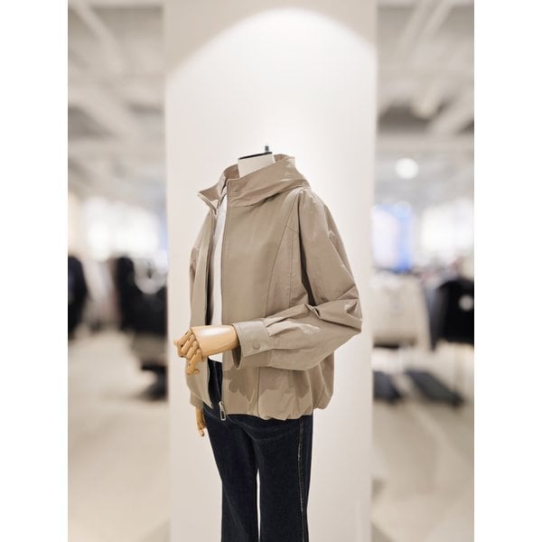 [파주점] [더아이잗컬렉션]반후드넥 양가죽 배색 집업 점퍼 CSRBLT011