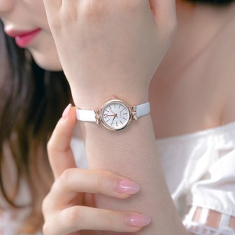 4. 여자 여성 학생..