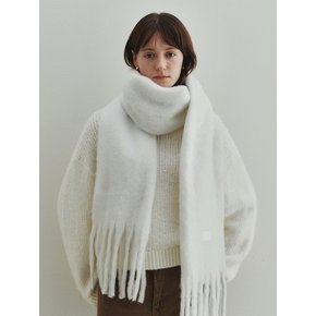 Chunky Tassle Wool Muffler (Ivory)