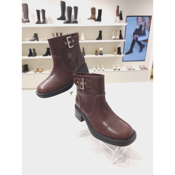 [부산점] [바바라] 소가죽 5cm 버클장식 앵클부츠 BBI880