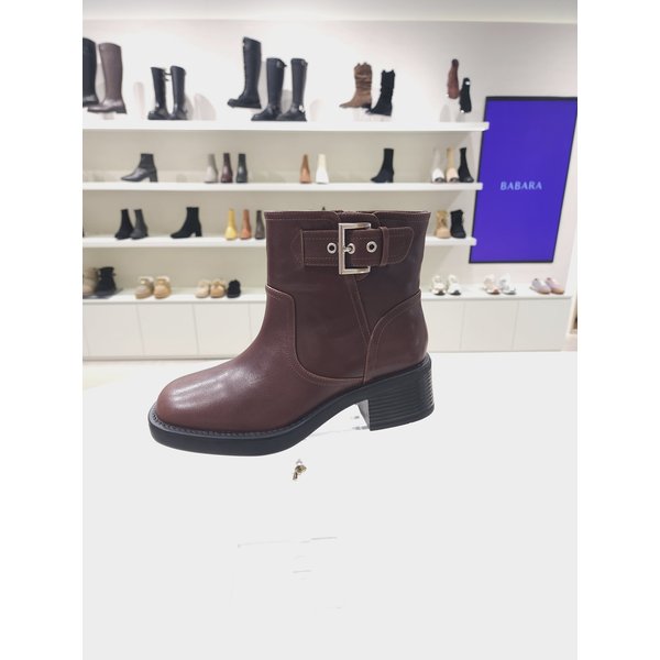 [부산점] [바바라] 소가죽 5cm 버클장식 앵클부츠 BBI880