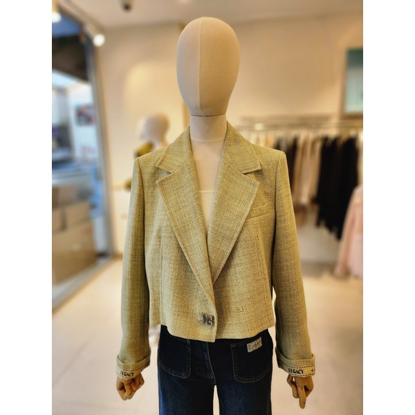 [여주점] [JJ 지고트] 여성 롤업 테이프 메탈 장식 크롭 재킷 GP3A0JKJ81