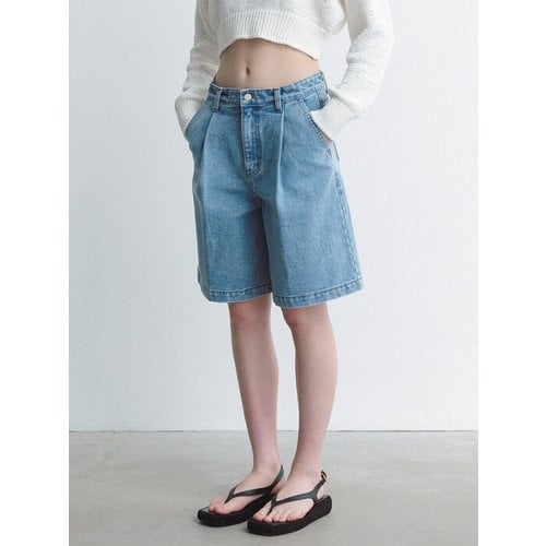 [단독] light blue denim shorts (blue)