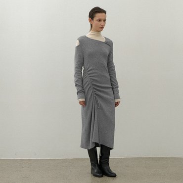나인(Atelier Nain) (택가:109,000원)울 드로우 스트링 컷아웃 니트 드레스(OP-6246)
