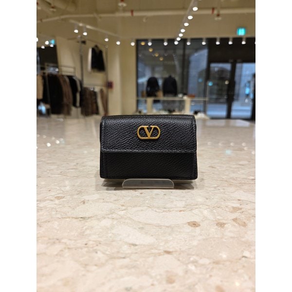 [부산점] 여성 V로고 스냅버튼 클로저 트리폴드 지갑 8W2P0AT9SNP-0NO