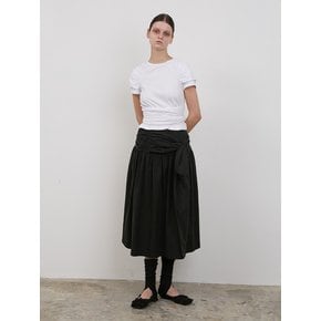 YOKE FLARE SKIRT [BLACK]