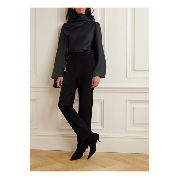 로헤 스웨이드 스트레이트 팬츠 1647597344356841