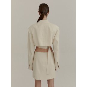 SINGLE BREASTED CROP JACKET (CREAM)