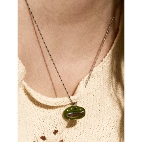 minnow necklace-green
