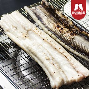 바다장어 중 사이즈 800g (3~4미)+소스 2종 x2개 (손질 후 1.2kg)