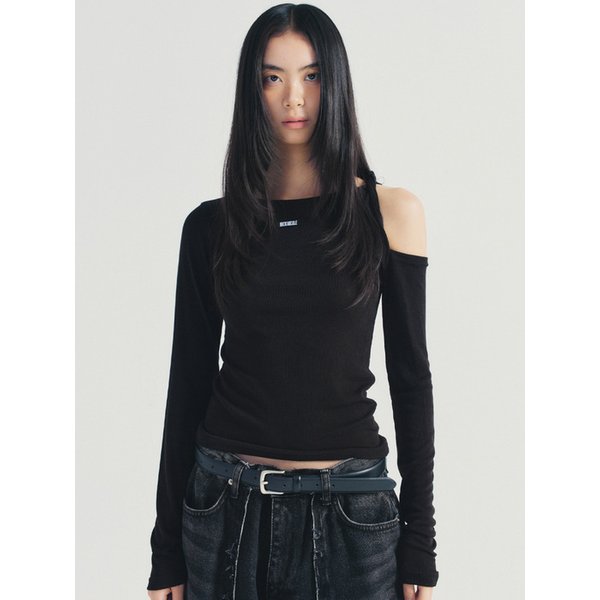 TWIST CUT OUT RIBBED SLEEVE TOP_BLACK