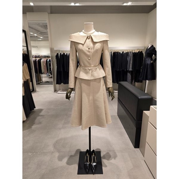 [파주점] 세트 펄 오프숄더 자켓 + 펄 플레어 스커트 JR2A0JK281,JR2A0SK281