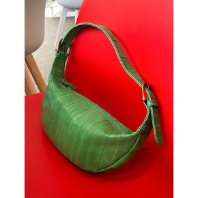 Croissant Bag (크루아상 백) forest green