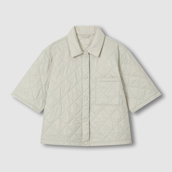 여 라이트 패딩 카라 반팔 자켓 J1054010070AW