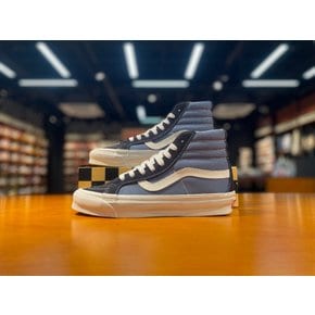 [여주점] (남여공용) 반스 볼트 OG SK8-HI LX (블루/네이비) (VN0A4BVB5OC)