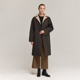 신세계라이브쇼핑 [플리츠미] 테일러드 리버시블 퀄팅 롱 자켓_PDJKW025006